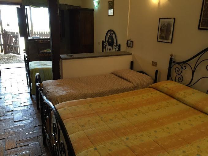 Agriturismo Monte Due Torri Genzano di Roma Buitenkant foto