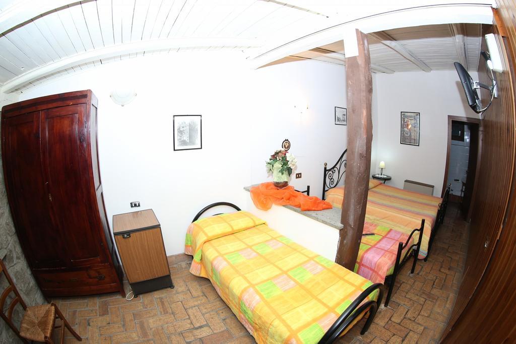 Agriturismo Monte Due Torri Genzano di Roma Buitenkant foto