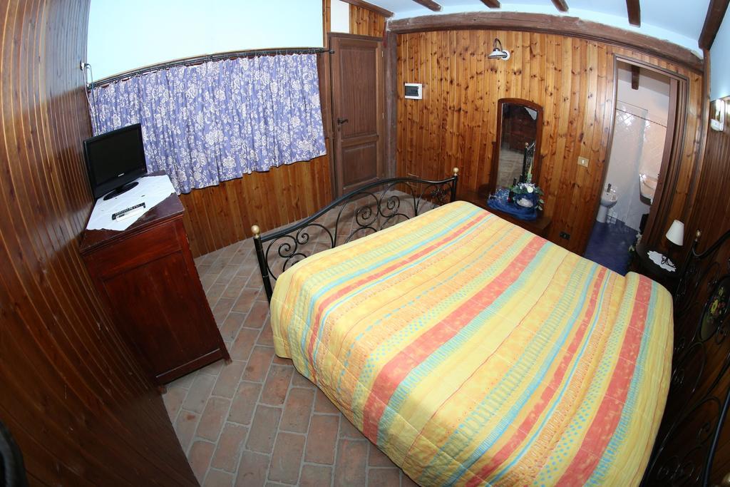 Agriturismo Monte Due Torri Genzano di Roma Buitenkant foto