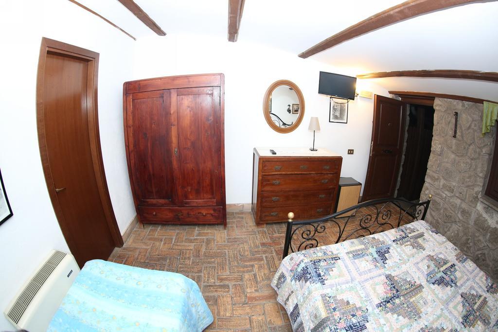 Agriturismo Monte Due Torri Genzano di Roma Buitenkant foto