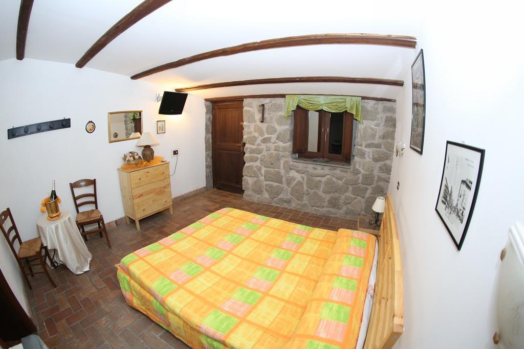Agriturismo Monte Due Torri Genzano di Roma Buitenkant foto