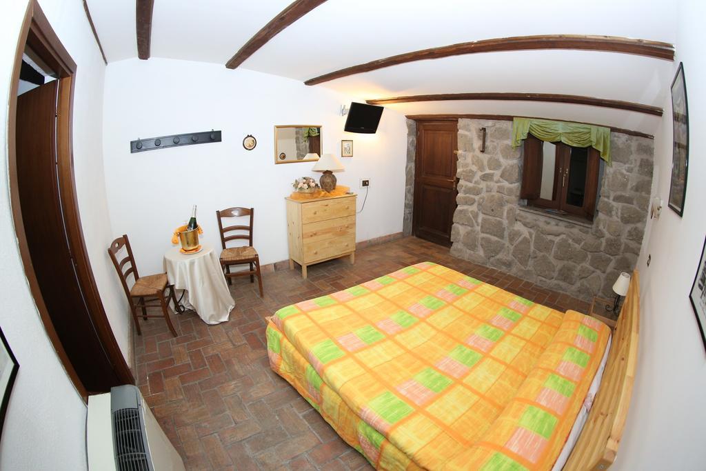Agriturismo Monte Due Torri Genzano di Roma Buitenkant foto